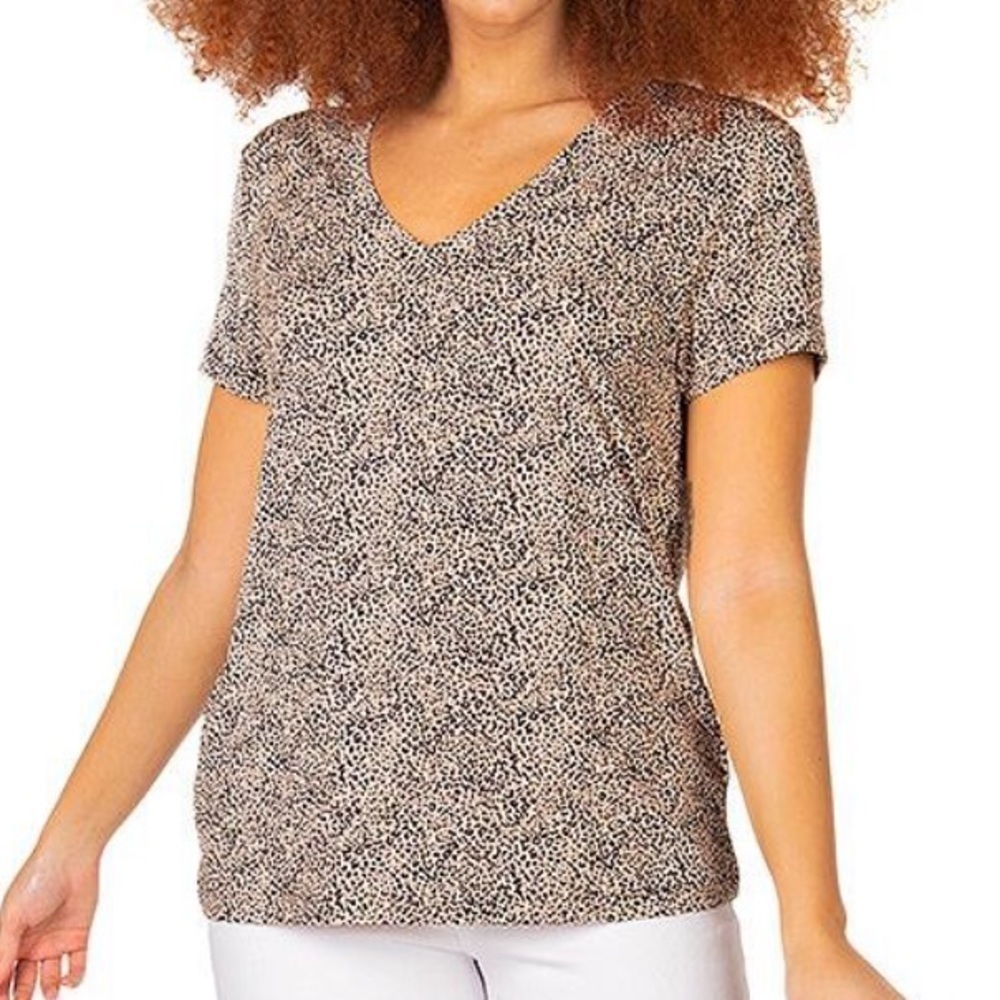Black Tape Women's Printed T-Shirt X-Small, Ecru Micro Animal